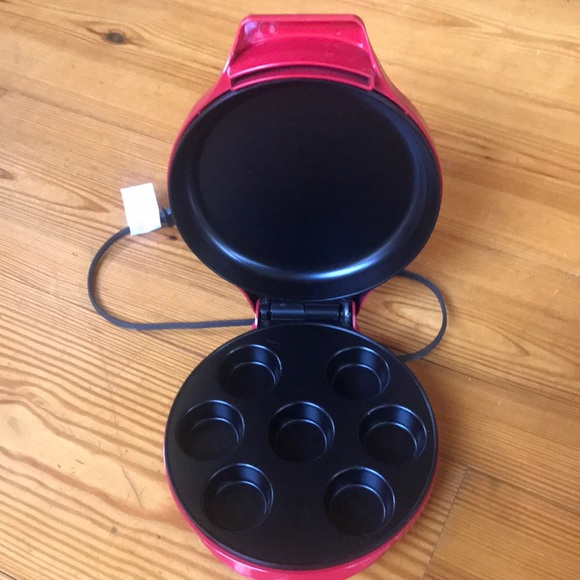 Bella Cucina Kitchen Bella Cucina Mini Cupcake Maker Poshmark